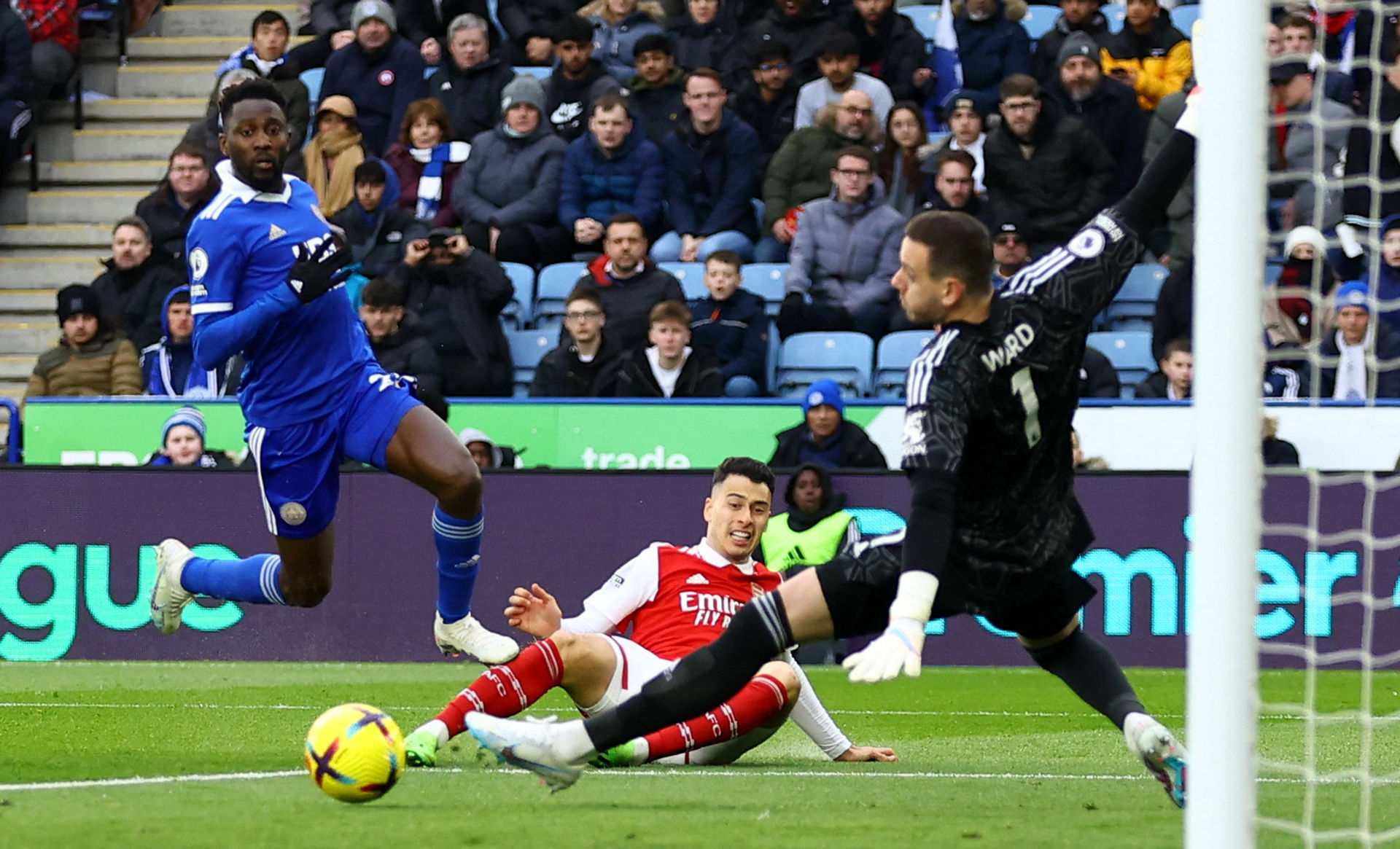 自从他在日 自从他在日